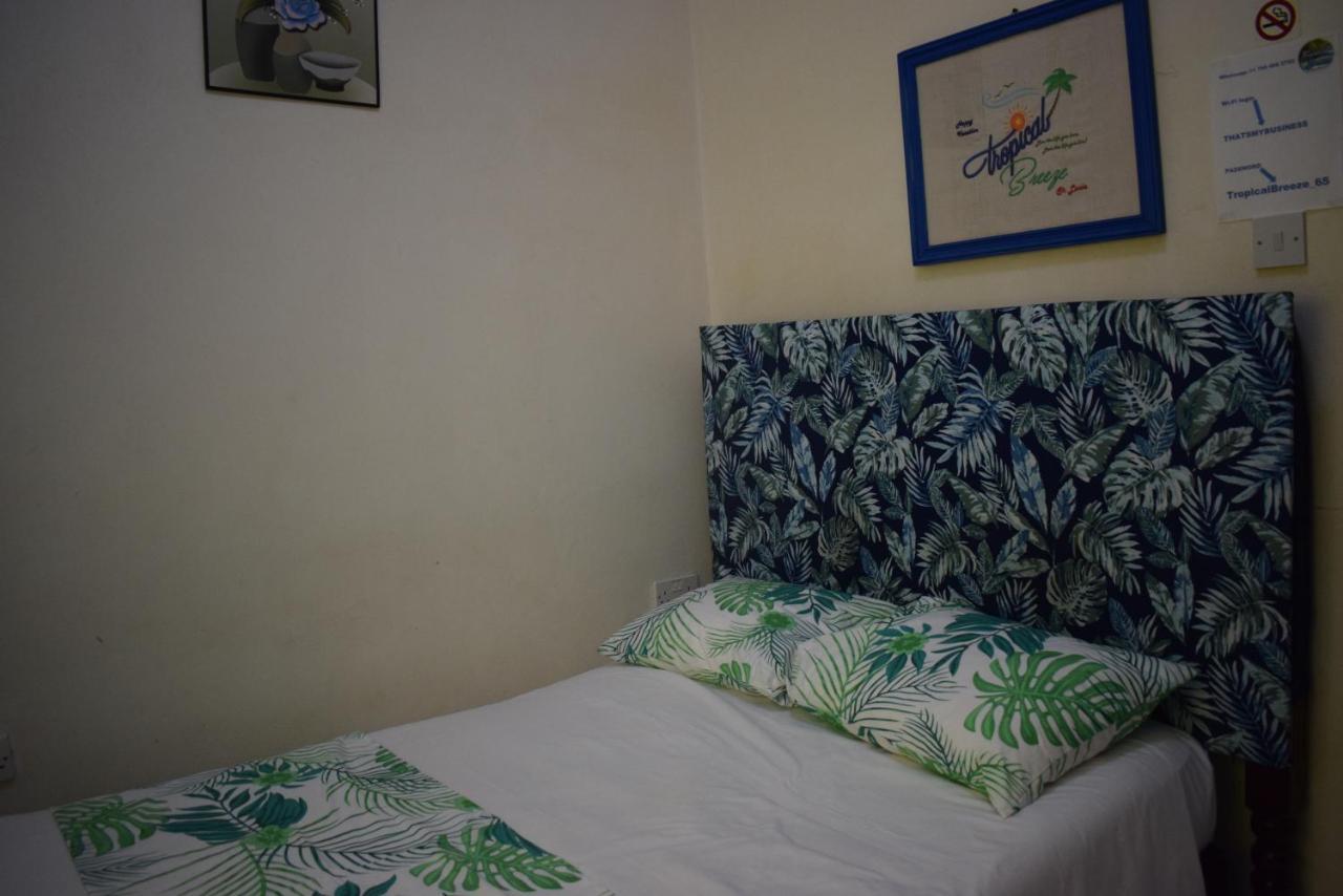 Tropical Breeze Vacation Home And Apartments Gros Islet Ngoại thất bức ảnh
