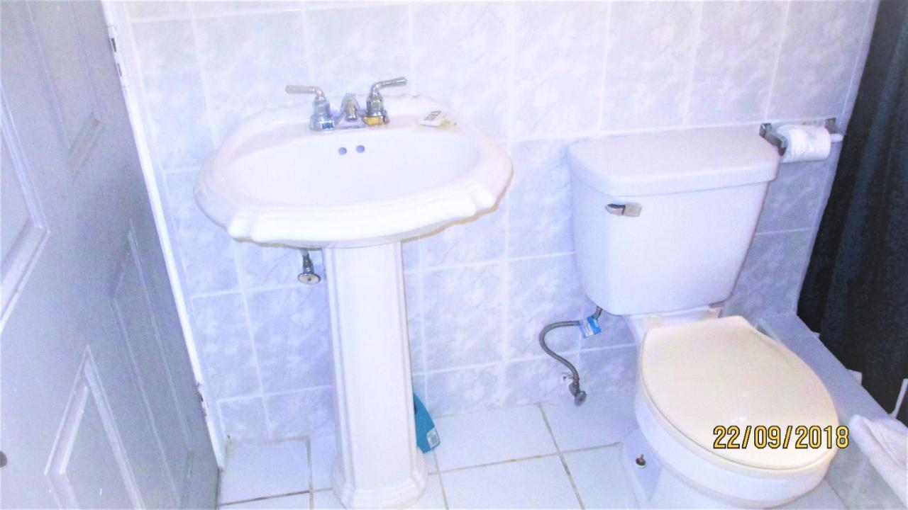 Tropical Breeze Vacation Home And Apartments Gros Islet Ngoại thất bức ảnh
