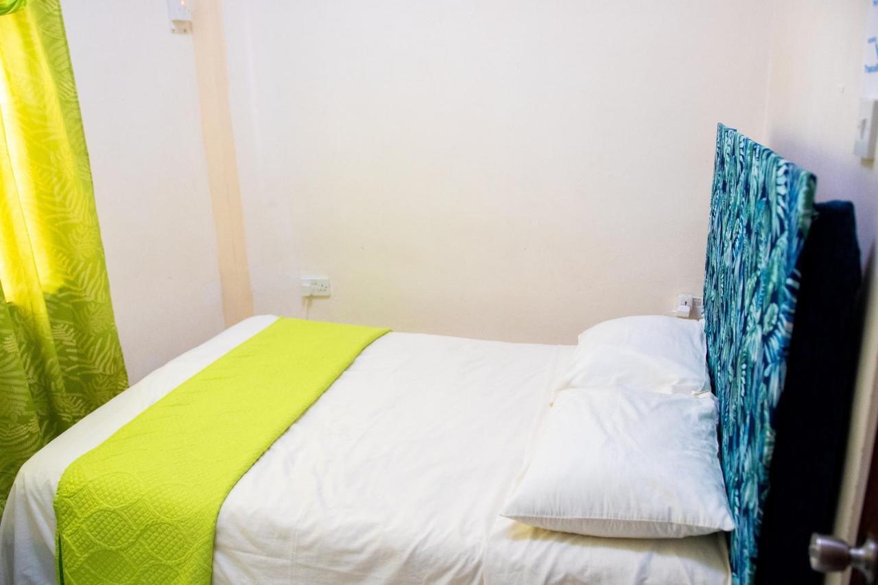 Tropical Breeze Vacation Home And Apartments Gros Islet Ngoại thất bức ảnh