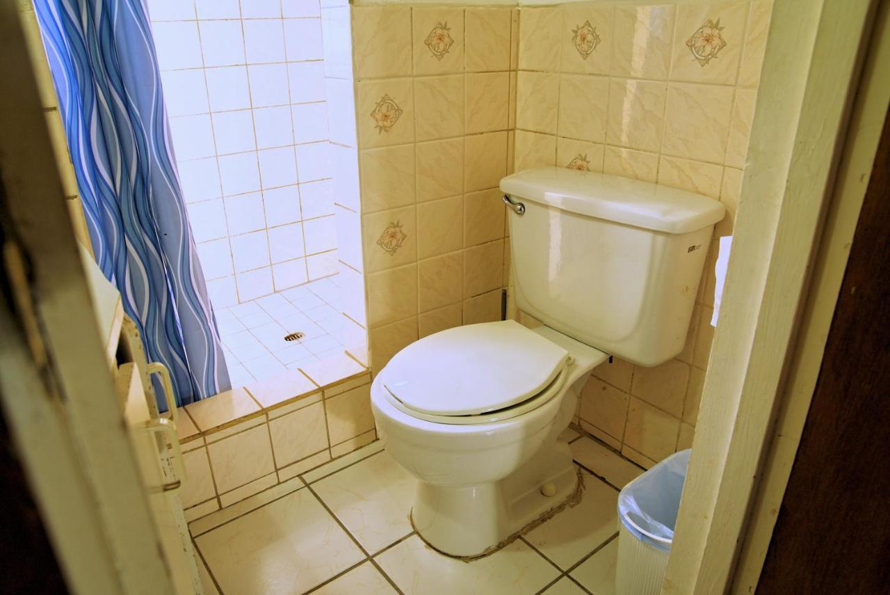 Tropical Breeze Vacation Home And Apartments Gros Islet Ngoại thất bức ảnh