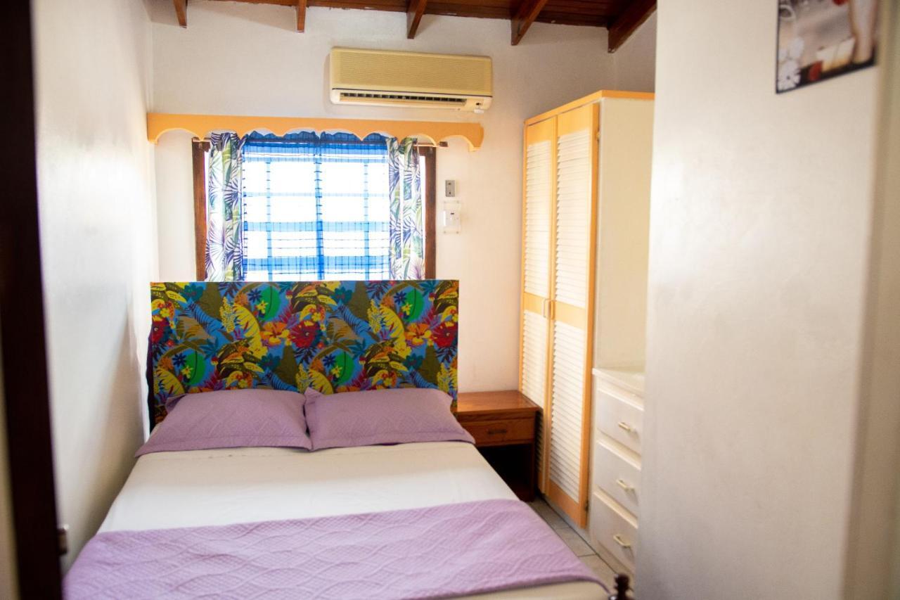 Tropical Breeze Vacation Home And Apartments Gros Islet Ngoại thất bức ảnh