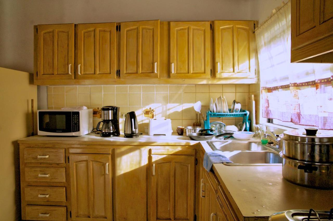 Tropical Breeze Vacation Home And Apartments Gros Islet Ngoại thất bức ảnh