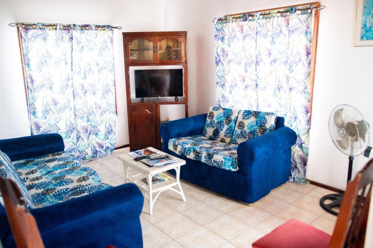 Tropical Breeze Vacation Home And Apartments Gros Islet Ngoại thất bức ảnh